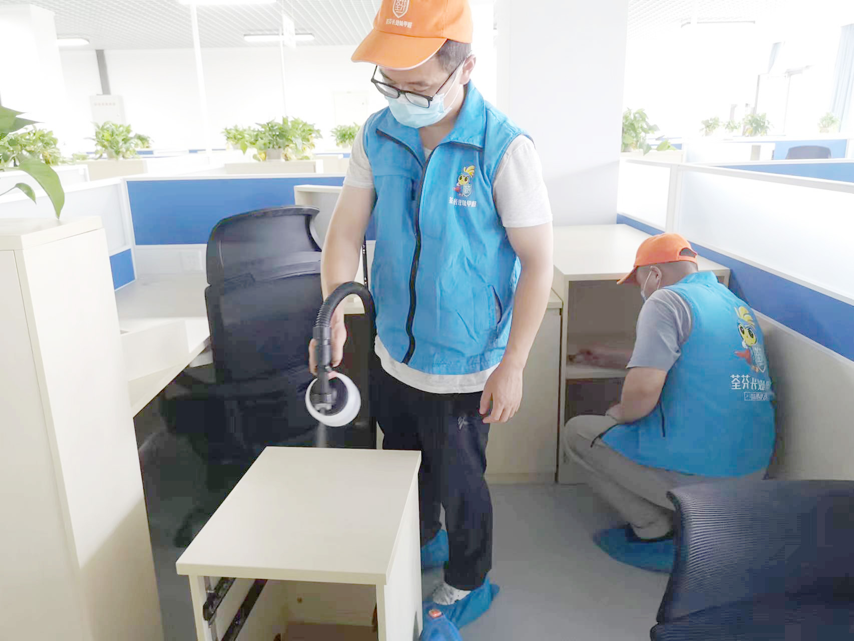 學校辦公桌椅施工治理甲醛 學校辦公桌椅施工治理甲醛