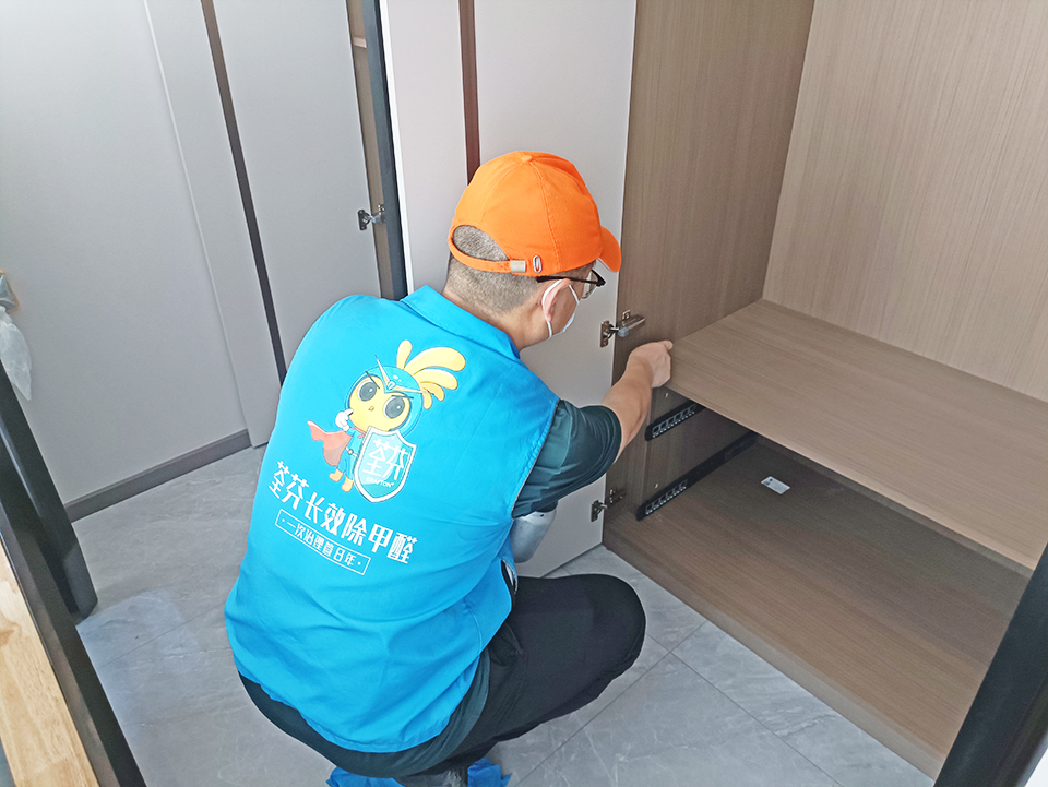 臥室柜子縫隙重點處理 臥室柜子縫隙重點處理